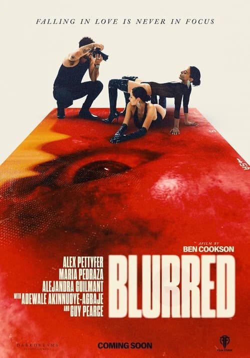Blurred 포스터
